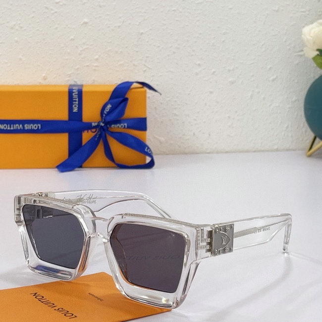 Louis Vuitton Sunglasses AAA+ ID:20220317-744